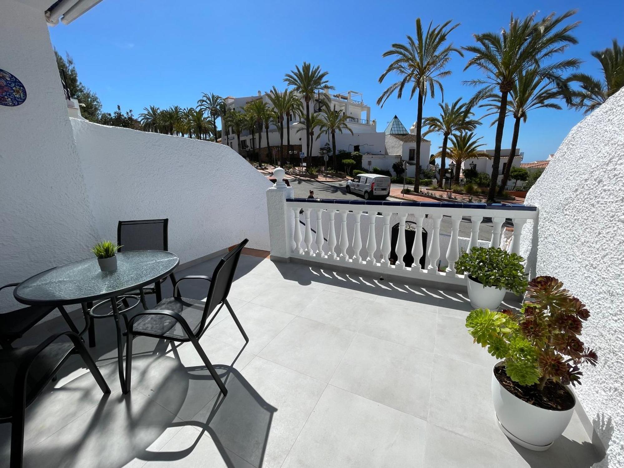 Apartamento Hibiscos, San Juan De Capistrano Нерха Екстер'єр фото