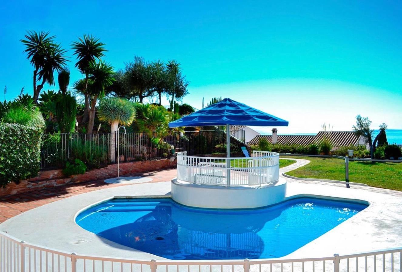 Apartamento Hibiscos, San Juan De Capistrano Нерха Екстер'єр фото